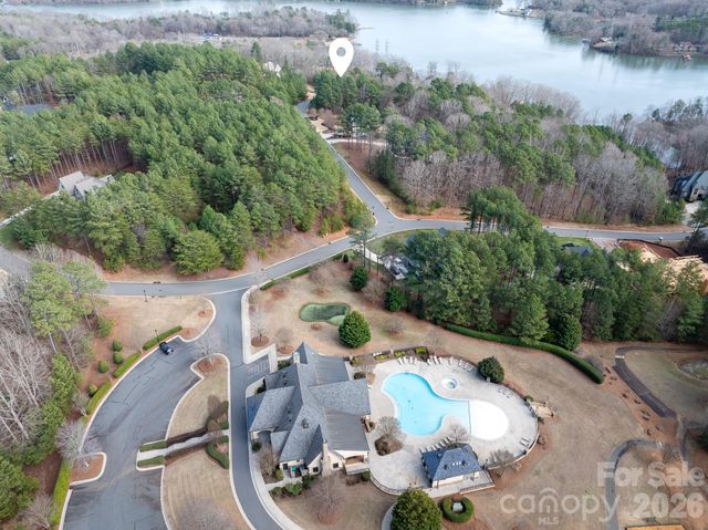 4012 Beechwood Spring Lane, Belmont, NC 28012