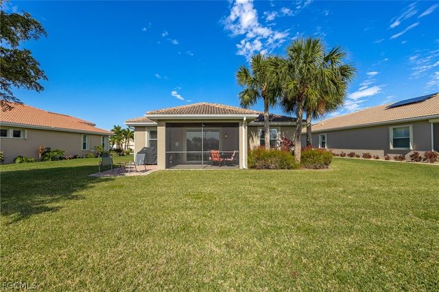 3342 Magnolia Landing LN, North Fort Myers, FL 33917