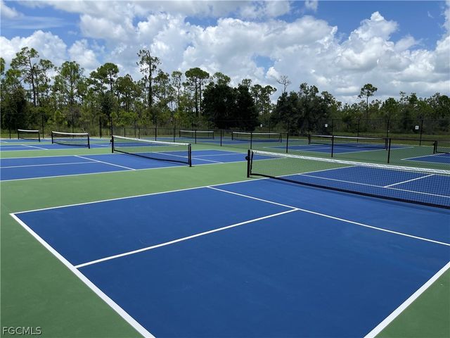 3342 Magnolia Landing LN, North Fort Myers, FL 33917