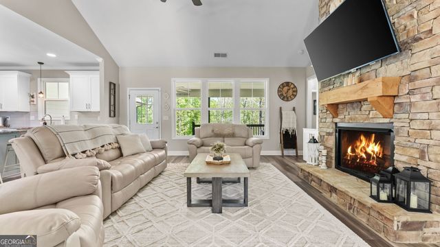 7 Moss Creek Drive NE, Rome, GA 30161
