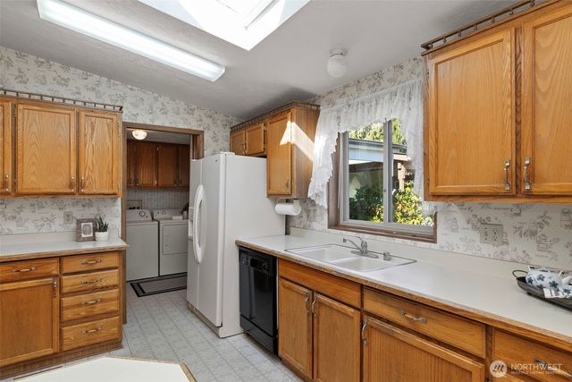 1754 NE Mesford Road ##12, Poulsbo, WA 98370