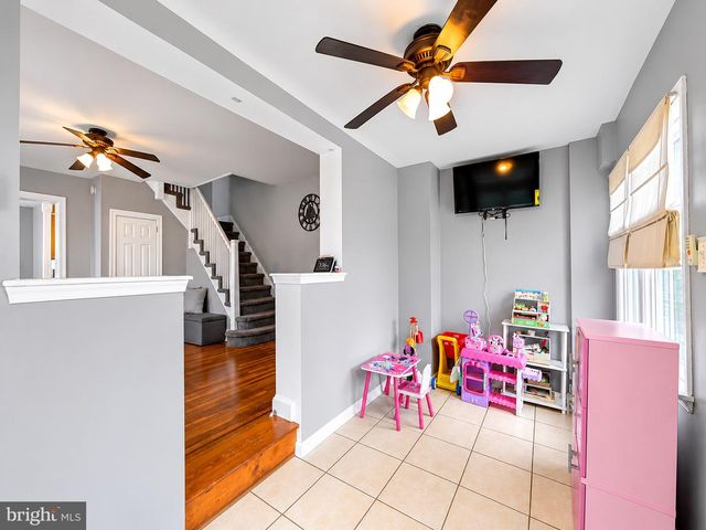 1210 HARDING DR, Havertown, PA 19083