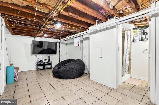 1210 HARDING DR, Havertown, PA 19083