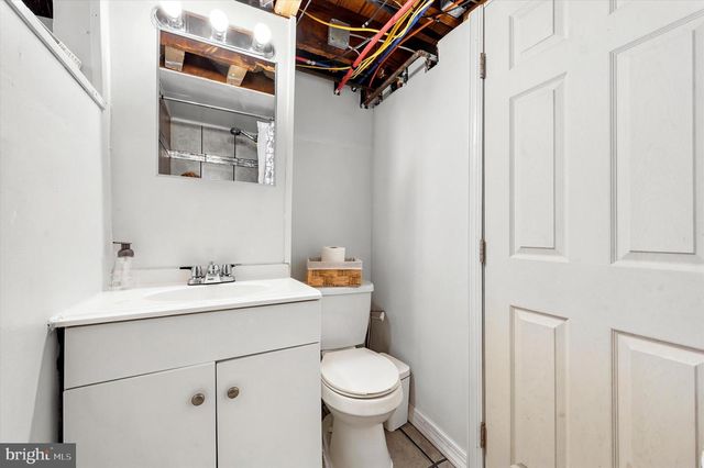 1210 HARDING DR, Havertown, PA 19083