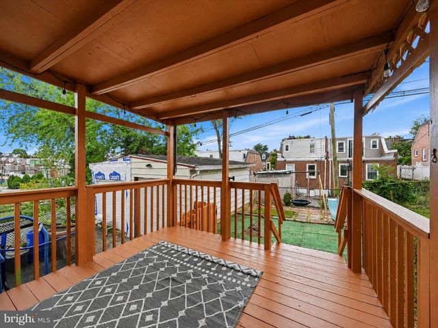 1210 HARDING DR, Havertown, PA 19083