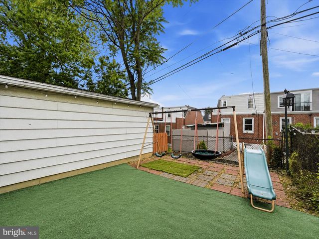 1210 HARDING DR, Havertown, PA 19083