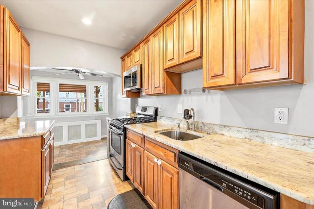 1210 HARDING DR, Havertown, PA 19083