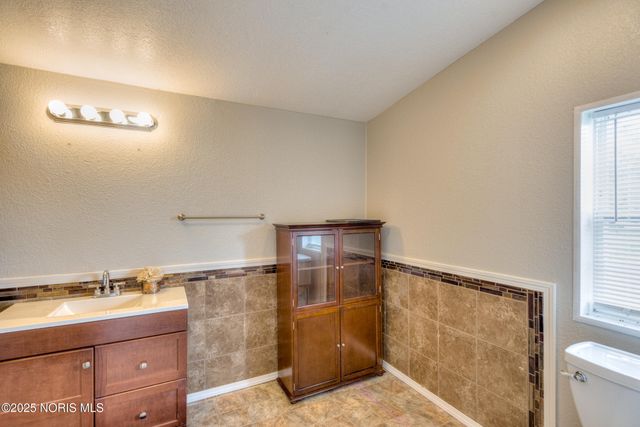 8949 Five Point Road, Perrysburg, OH 43551