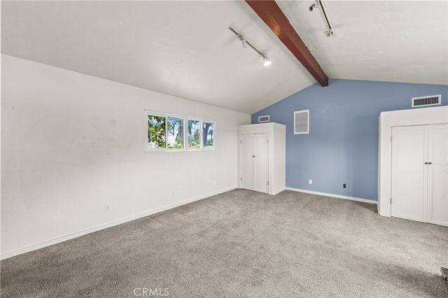 2835 Chestnut Avenue, Long Beach, CA 90806