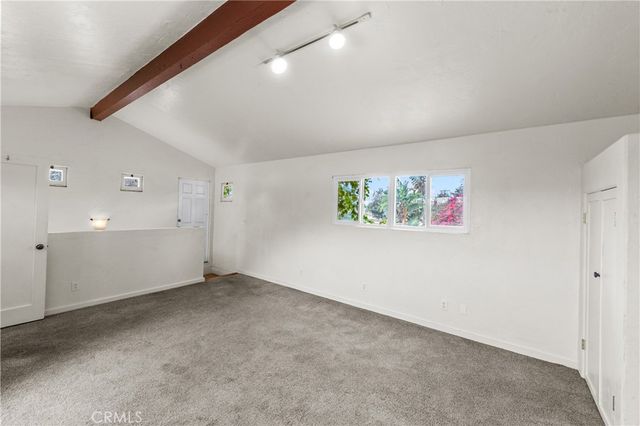 2835 Chestnut Avenue, Long Beach, CA 90806