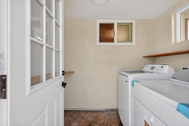 1300 Mesa Drive, Hollister, CA 95023