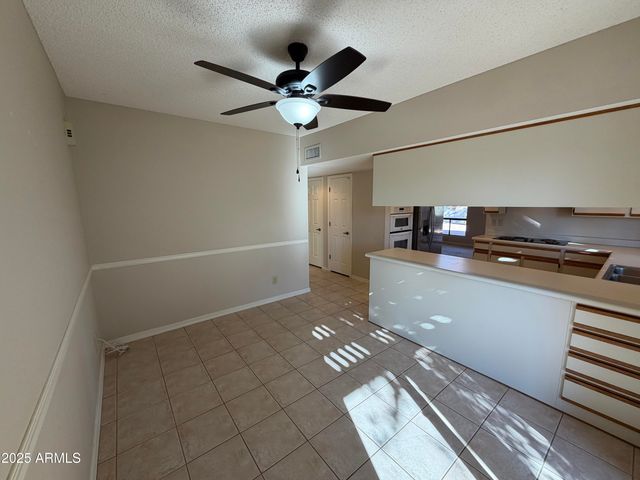 26629 S SAGEBERRY Drive, Sun Lakes, AZ 85248
