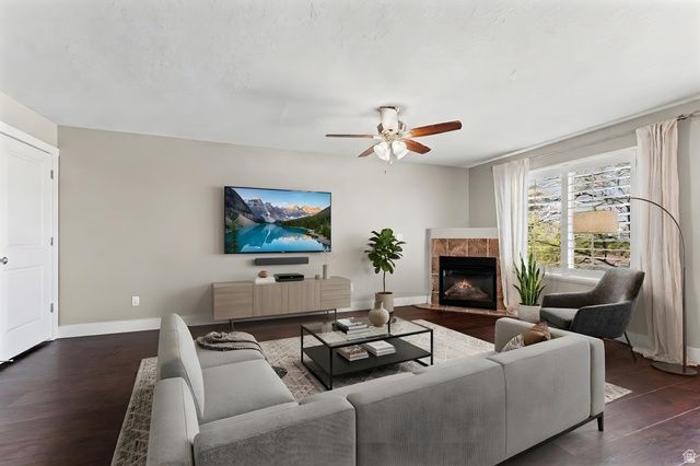 2064 S ORCHARD DR, Bountiful, UT 84010