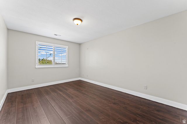 2064 S ORCHARD DR, Bountiful, UT 84010