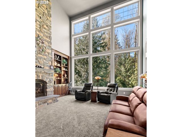 8842 Nw RYAN St, Portland, OR 97229