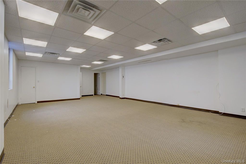 100 W Park Avenue 204, Long Beach, NY 11561 — photo 5