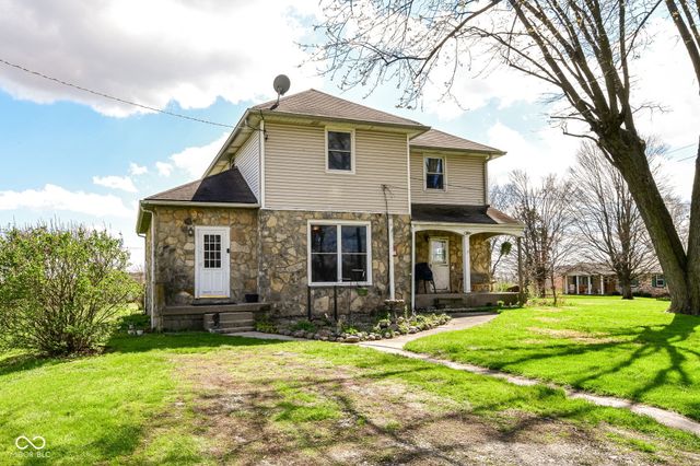 4260 S Ridgeview Road, Anderson, IN 46013
