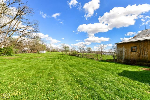 4260 S Ridgeview Road, Anderson, IN 46013