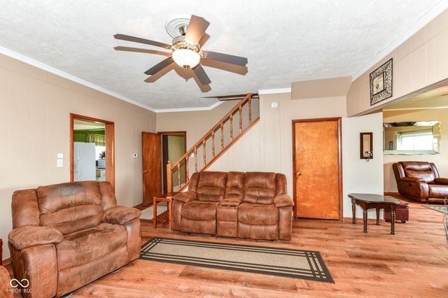 4260 S Ridgeview Road, Anderson, IN 46013