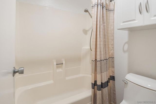 6868 Deer Hollow, San Diego, CA 92120