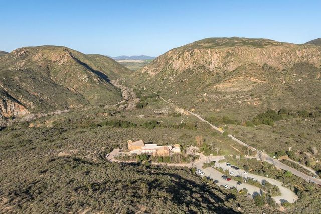 6868 Deer Hollow, San Diego, CA 92120