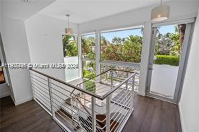 1600 Michigan Ave 7, Miami Beach, FL 33139