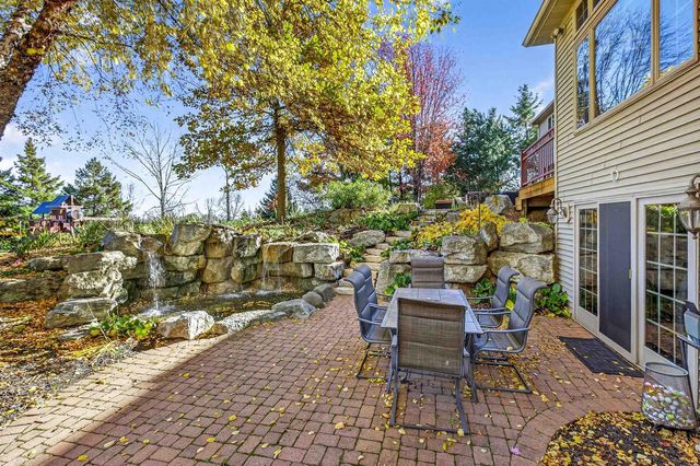 8224 GOLF COURSE DRIVE, Neenah, WI 54956