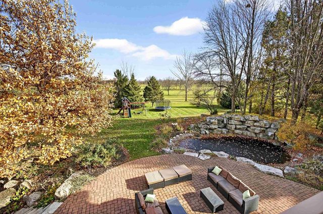 8224 GOLF COURSE DRIVE, Neenah, WI 54956