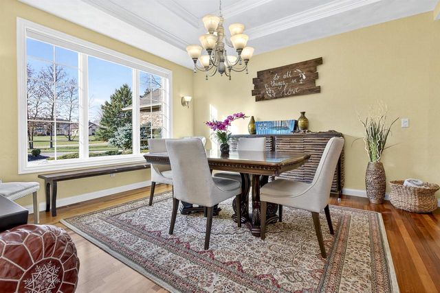 8224 GOLF COURSE DRIVE, Neenah, WI 54956