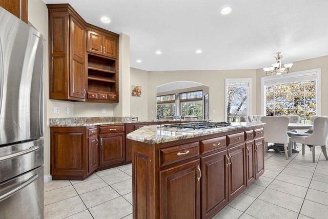 8224 GOLF COURSE DRIVE, Neenah, WI 54956