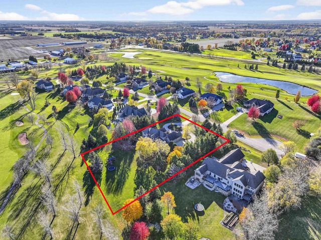 8224 GOLF COURSE DRIVE, Neenah, WI 54956