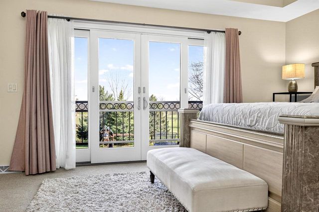 8224 GOLF COURSE DRIVE, Neenah, WI 54956