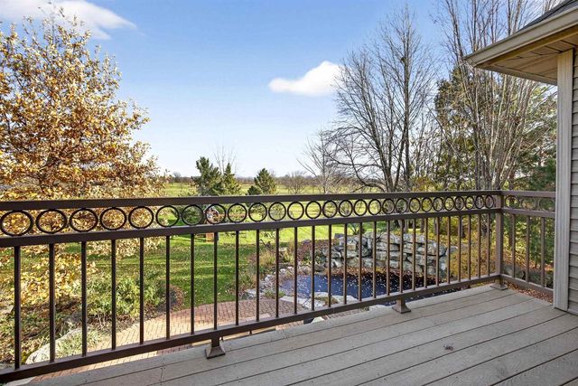 8224 GOLF COURSE DRIVE, Neenah, WI 54956