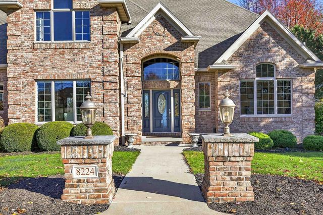 8224 GOLF COURSE DRIVE, Neenah, WI 54956