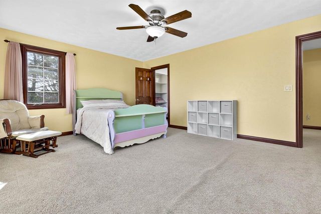 8224 GOLF COURSE DRIVE, Neenah, WI 54956