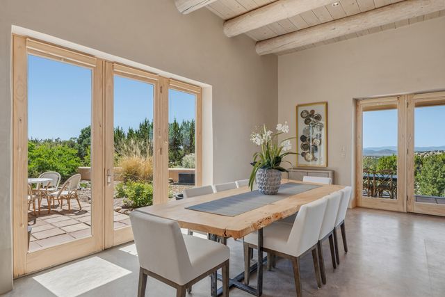 84 Paseo De Aguila, Santa Fe, NM 87506