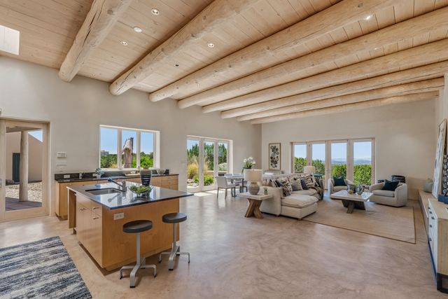 84 Paseo De Aguila, Santa Fe, NM 87506