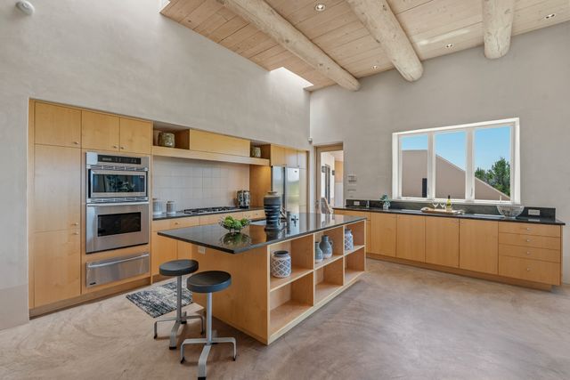 84 Paseo De Aguila, Santa Fe, NM 87506