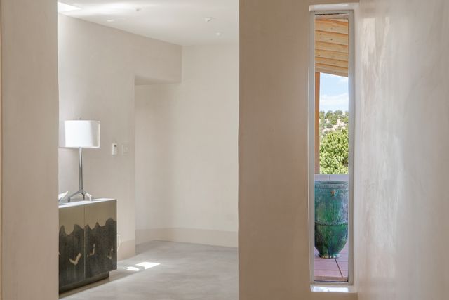 84 Paseo De Aguila, Santa Fe, NM 87506