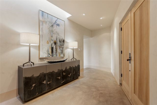 84 Paseo De Aguila, Santa Fe, NM 87506