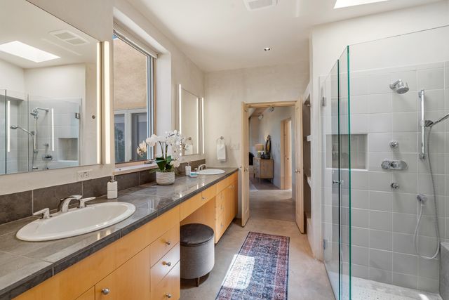 84 Paseo De Aguila, Santa Fe, NM 87506