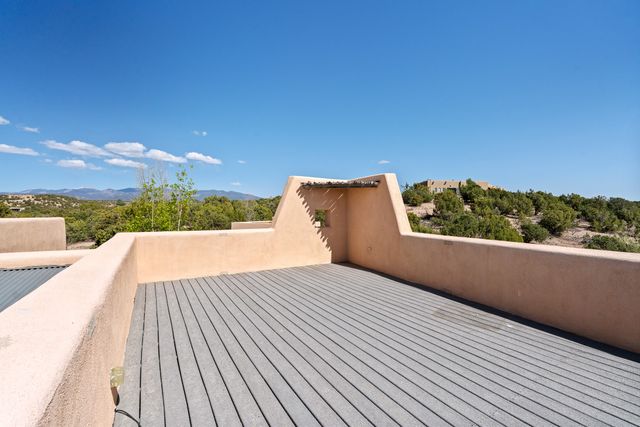 84 Paseo De Aguila, Santa Fe, NM 87506