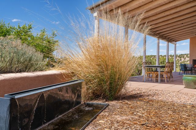 84 Paseo De Aguila, Santa Fe, NM 87506