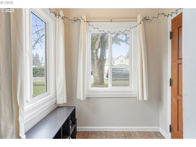 836 ELDIN Ave, Salem, OR 97317