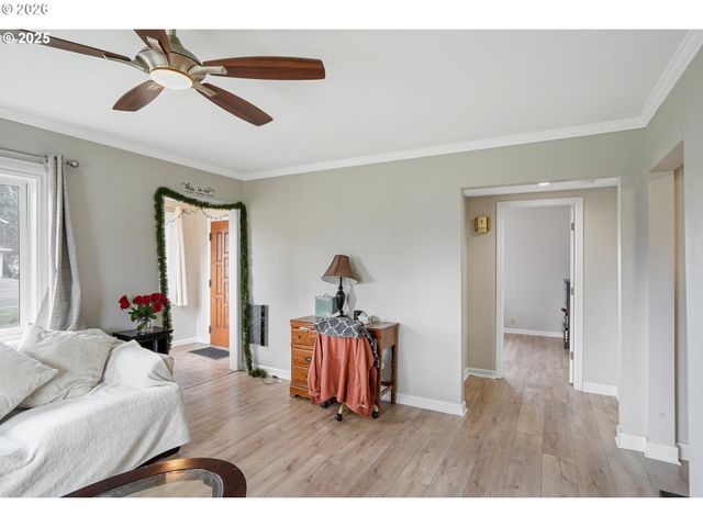 836 ELDIN Ave, Salem, OR 97317