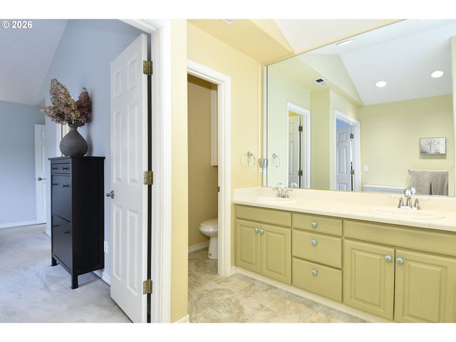 28669 Sw MEADOWS Loop, Wilsonville, OR 97070