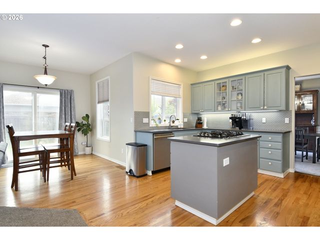 28669 Sw MEADOWS Loop, Wilsonville, OR 97070