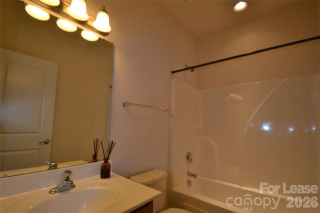 19826 Lamp Lighters Way, Cornelius, NC 28031