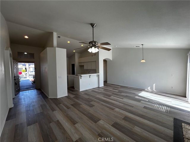 36996 Pomerol Loop, Winchester, CA 92596