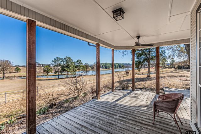 11786 County Road 4401, Larue, TX 75770